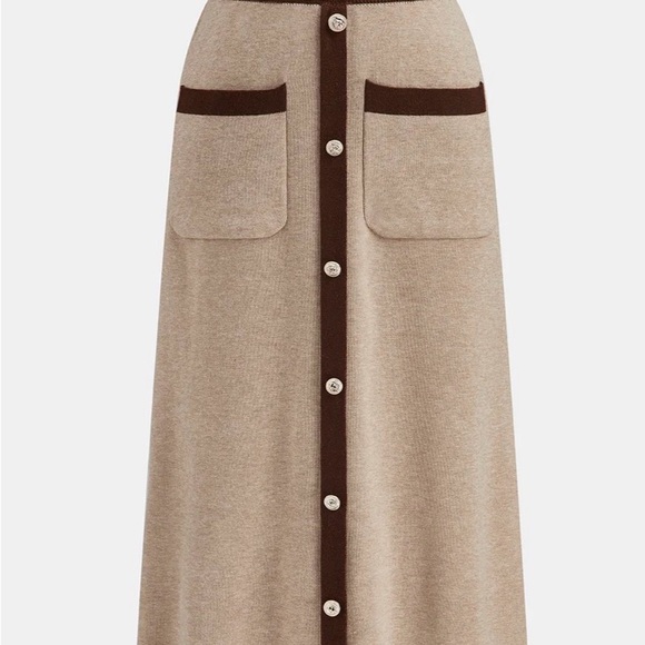 Commence Contrast Trim Knit Top and Midi Skirt Set - Picture 5 of 9